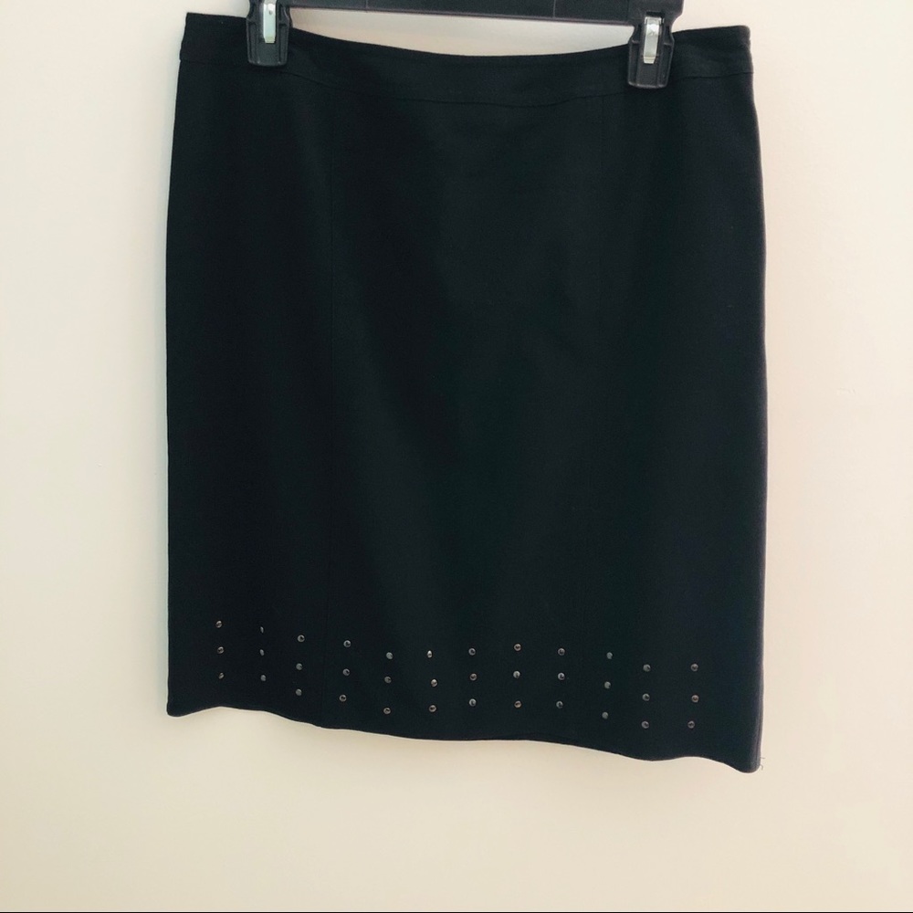 Size 10 NYC Co. Black Skirt